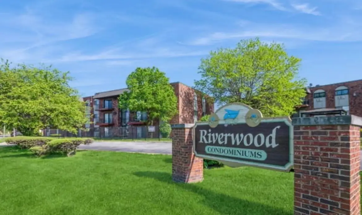 13715 S Stewart Avenue S #3w, Riverdale, IL 60827 - #1