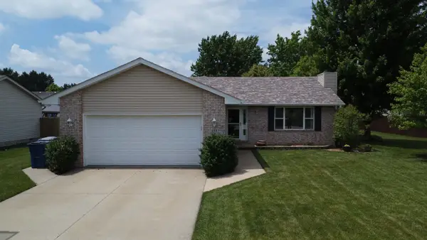 695 Cherokee Drive, Bourbonnais, IL 60914