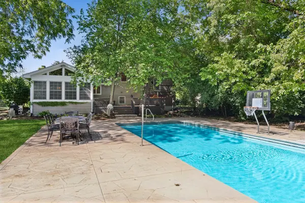 1336 Foxglove Drive, Batavia, IL 60510