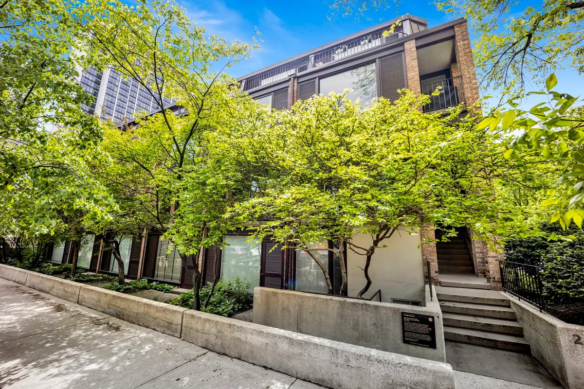 235 W Eugenie Street #G6, Chicago, IL 60614 - #1