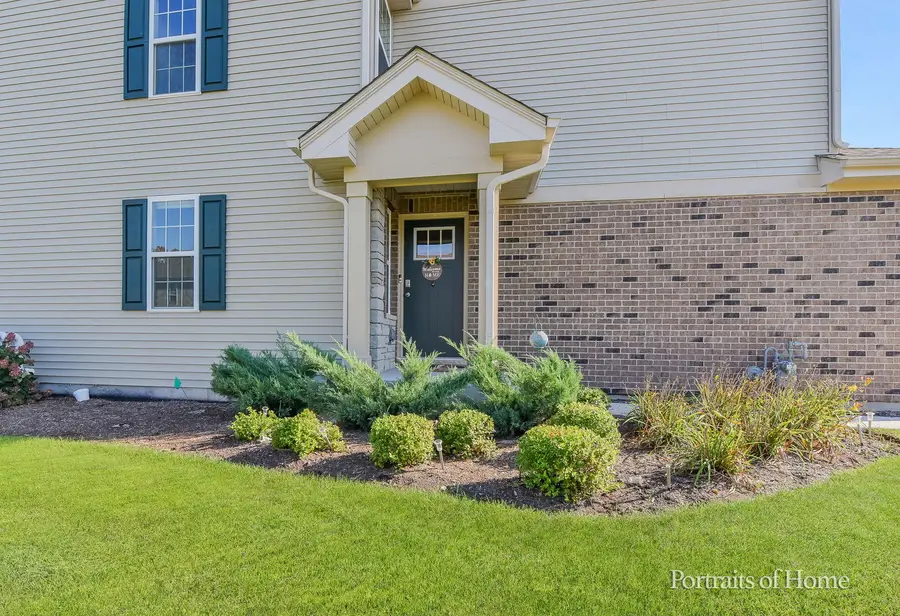 2068 Canyon Creek Court #2068, Aurora, IL 60503 - #3