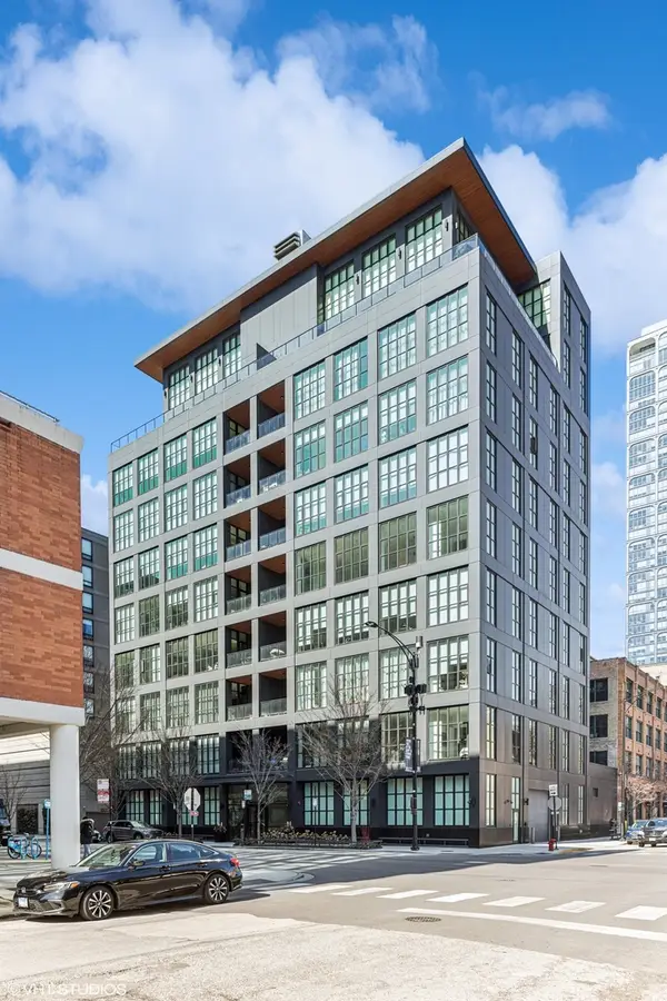 900 W Washington Boulevard #202, Chicago, IL 60607