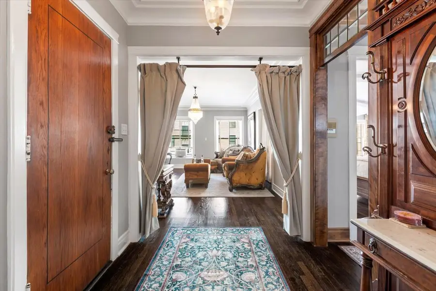 609 W Addison Street #2, Chicago, IL 60613 - #3