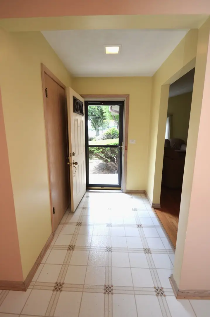 10640 Wakefield Street, Westchester, IL 60154 - #3