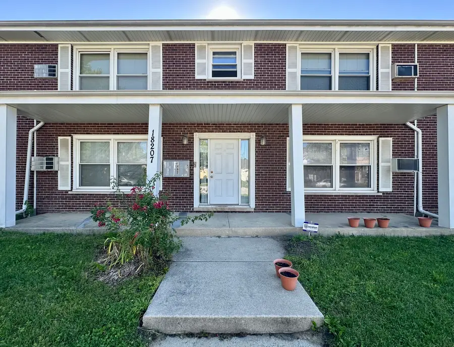 18207 Locust Street, Lansing, IL 60438 - #2