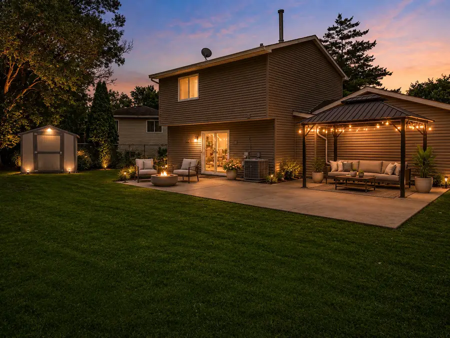 12 Wild Rose Court, Streamwood, IL 60107 - #2