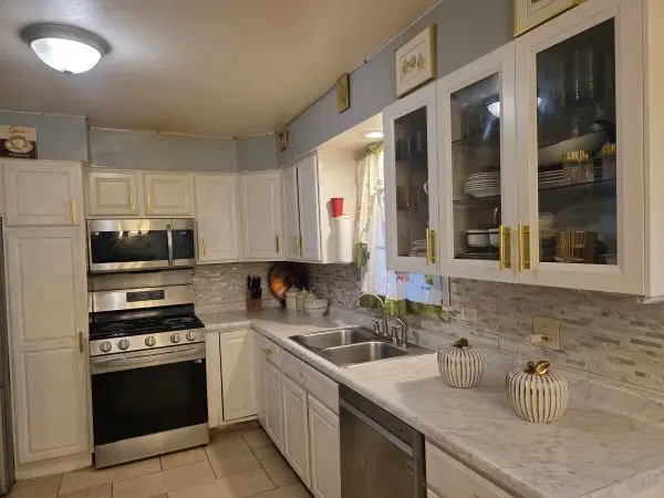 2321 Walnut Street, Waukegan, IL 60087 - #3