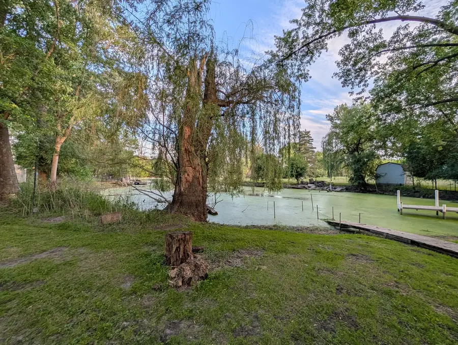 521 S Circle Avenue, Port Barrington, IL 60010 - #3