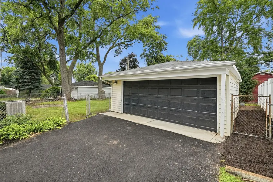 1033 Kip Place, Lemont, IL 60439 - #3