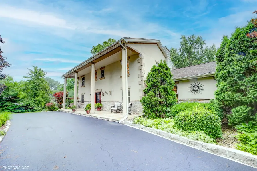 227 Stratford Lane, Inverness, IL 60010 - #3