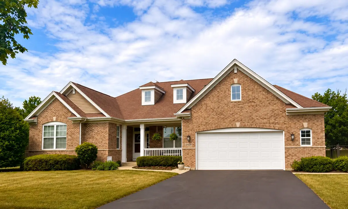 2520 Wall Street, McHenry, IL 60051 - #1