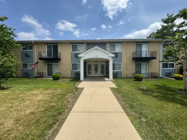 9561 Dee Road #1A, Des Plaines, IL 60016
