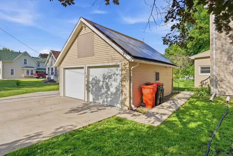 503 NE 3rd Street, Aledo, IL 61231 - #2