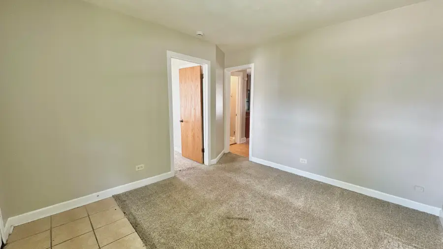 15031 Hamlin Avenue, Midlothian, IL 60445 - #2