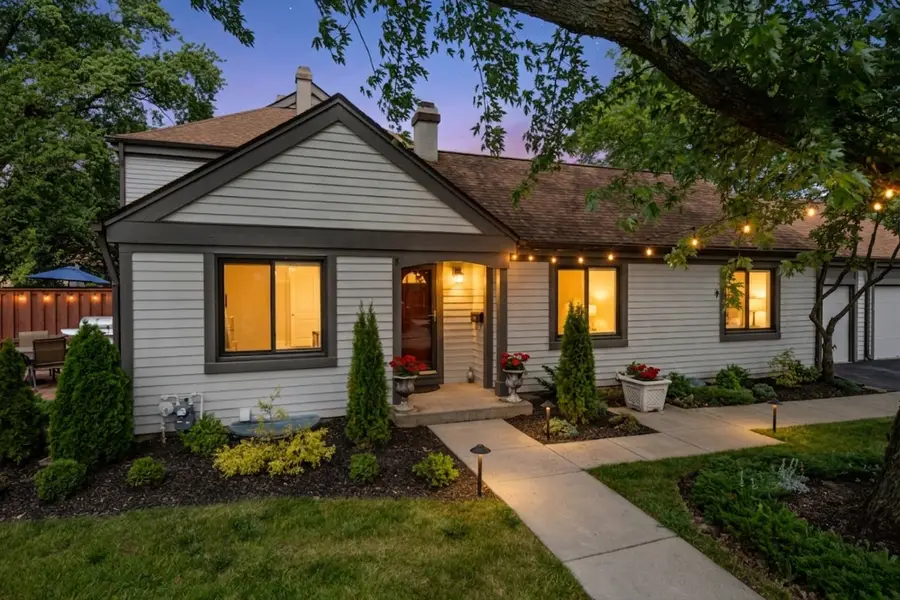 1260 Franklin Lane, Buffalo Grove, IL 60089 - #2