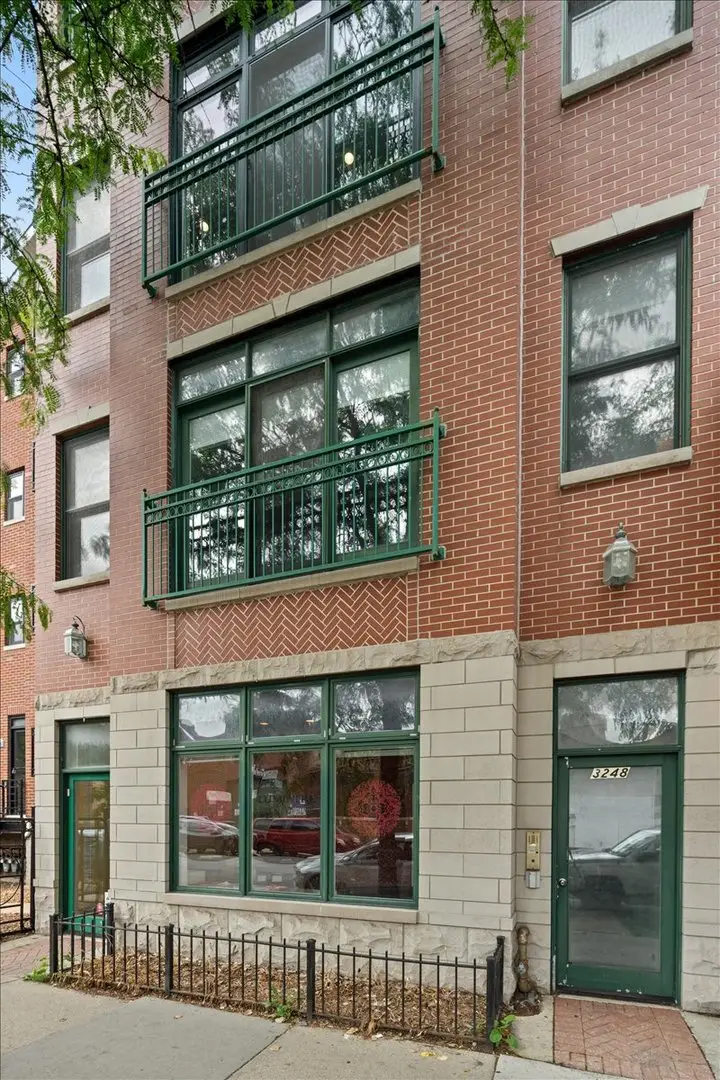 3248 N Sheffield Avenue #3, Chicago, IL 60657 - #1