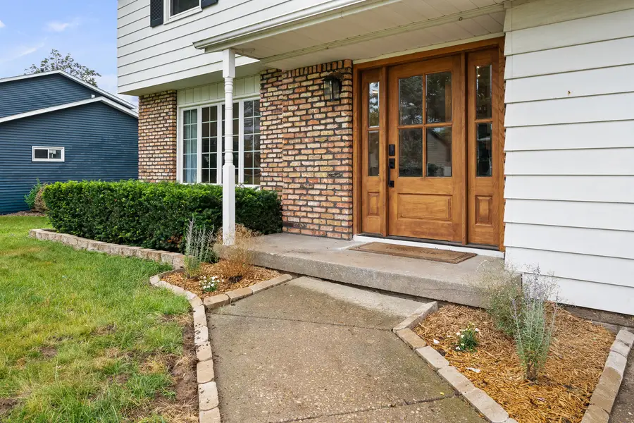 2603 E 35th Street Court, Davenport, IA 52807 - #3