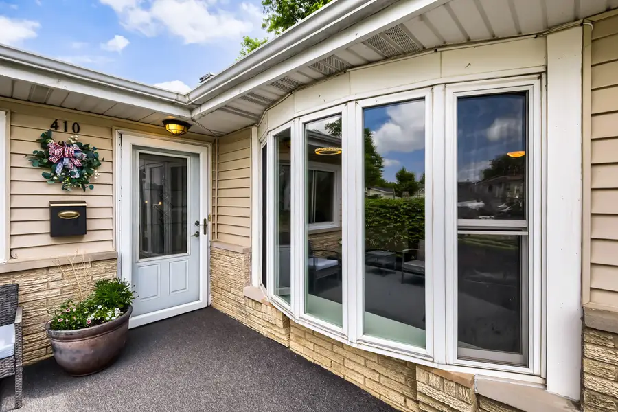 410 Manor Hill Lane, Lombard, IL 60148 - #2