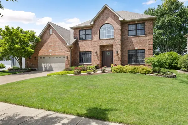 2679 Freeland Circle, Naperville, IL 60564