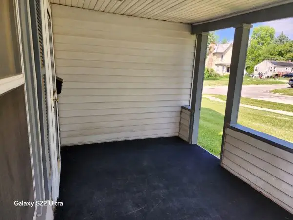 1602 S Highland Avenue, Freeport, IL 61032 - #3