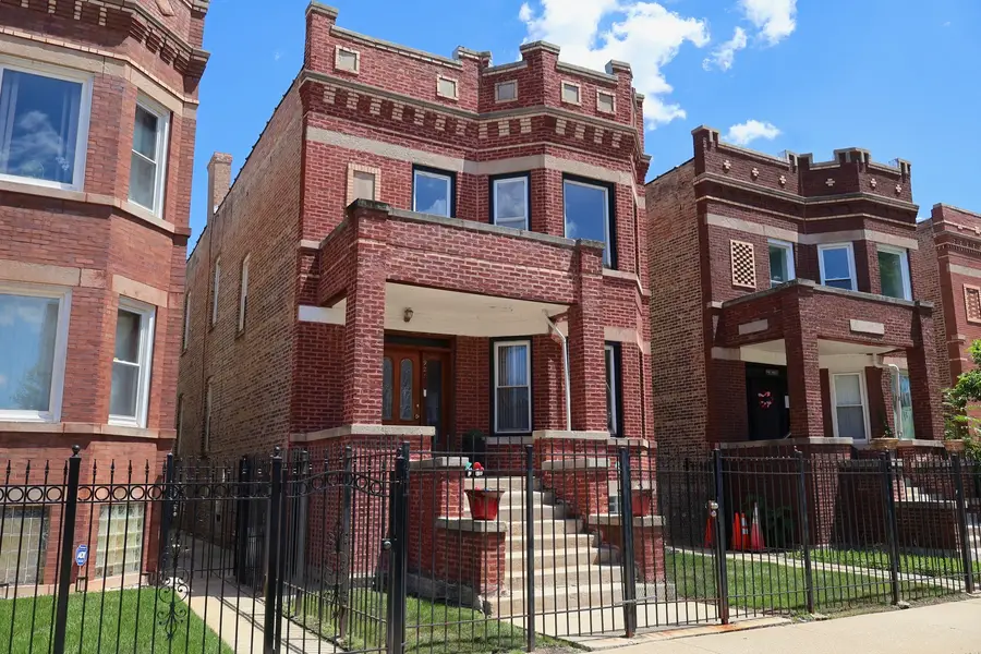 921 N Leclaire Avenue, Chicago, IL 60651 - #2