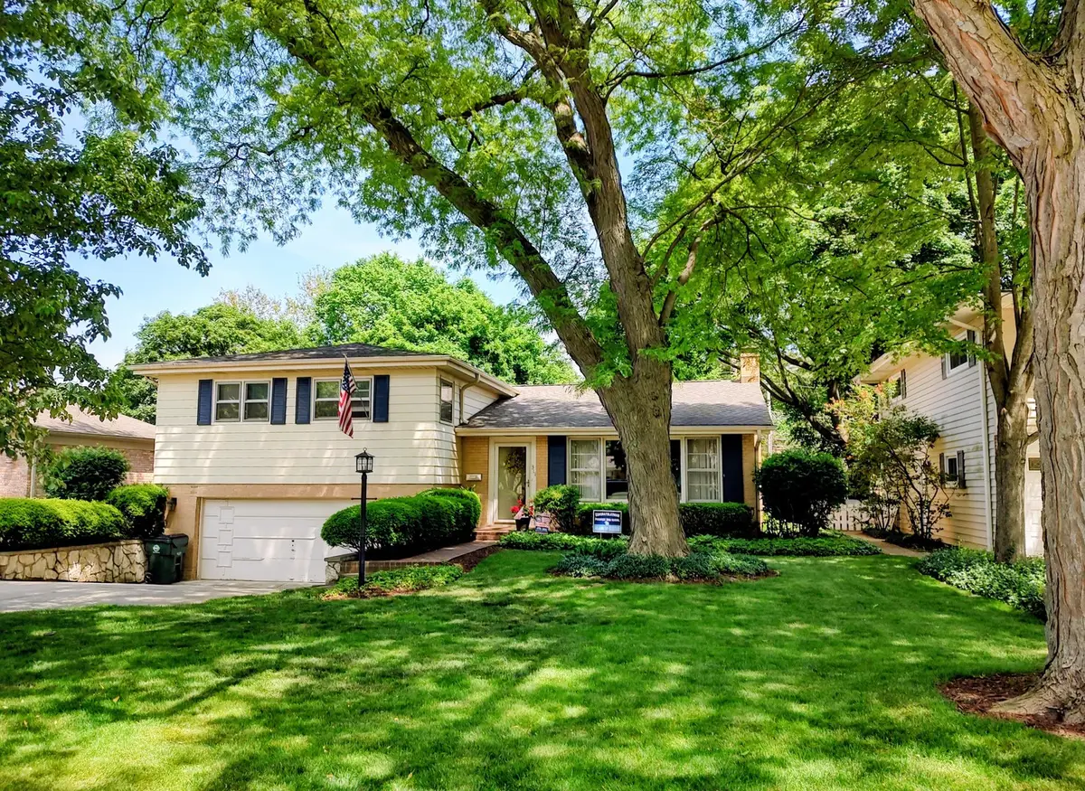 311 N Beverly Lane, Arlington Heights, IL 60004 - #1