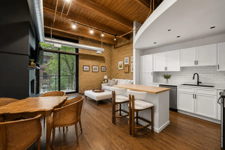 2300 W Wabansia Avenue #122, Chicago, IL 60647 - #2