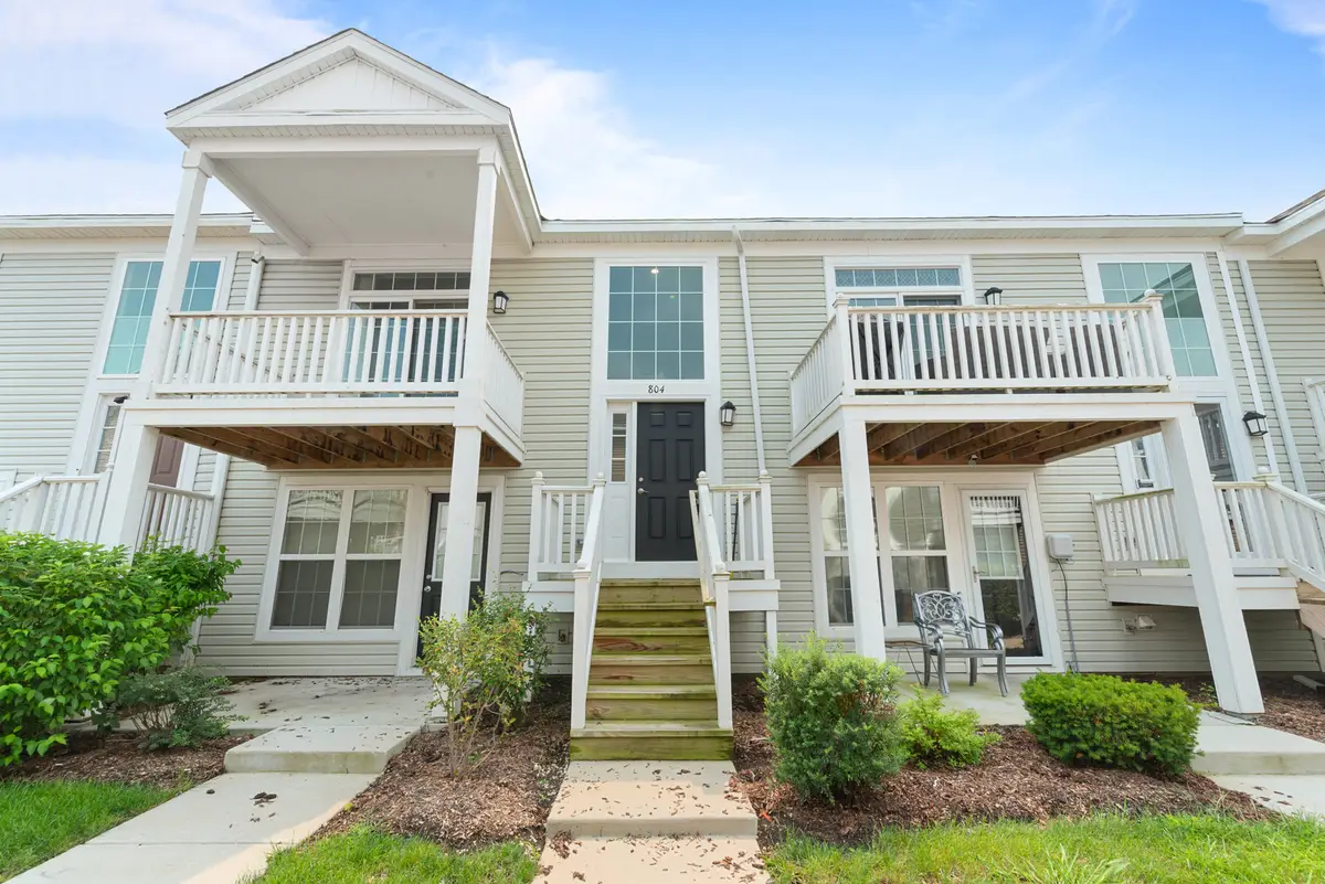804 Four Seasons Boulevard #804, Aurora, IL 60504 - #1