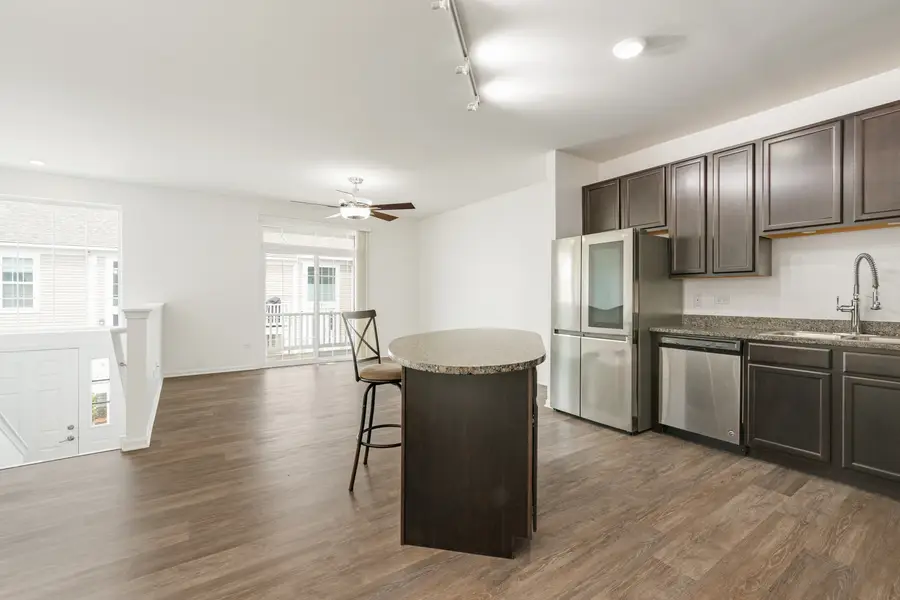 804 Four Seasons Boulevard #804, Aurora, IL 60504 - #3