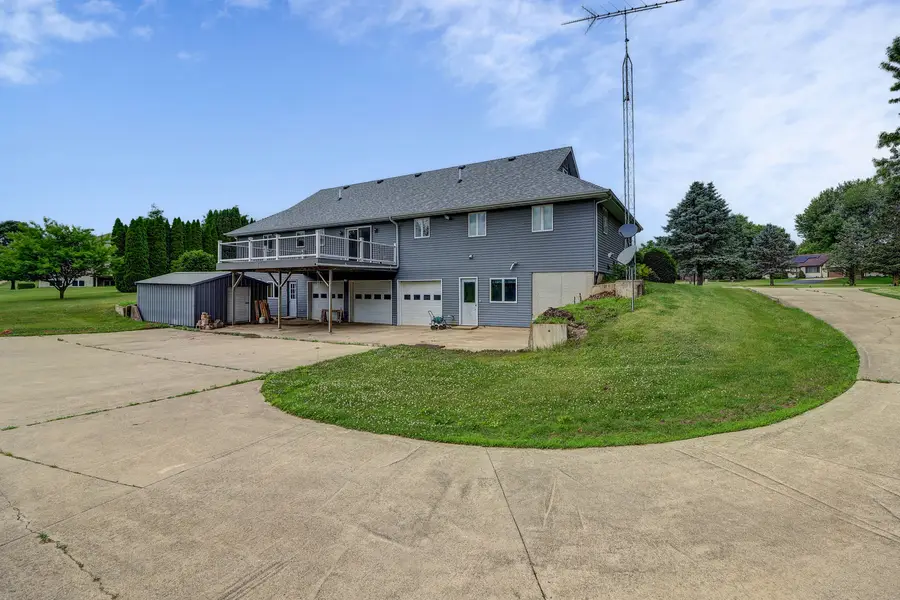 2205 Meadows Drive, Sterling, IL 61081 - #3