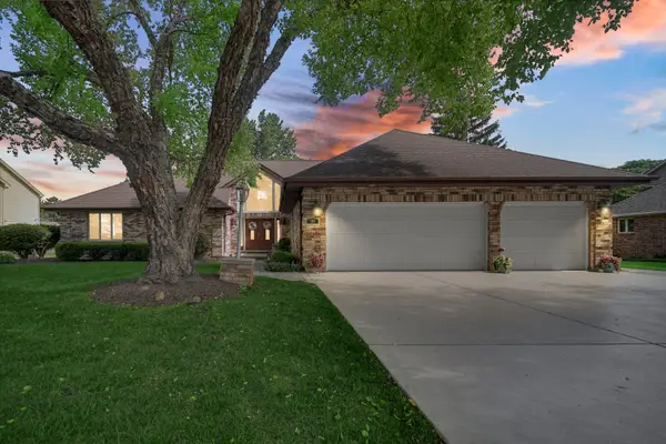 708 Galway Lane, Prospect Heights, IL 60070