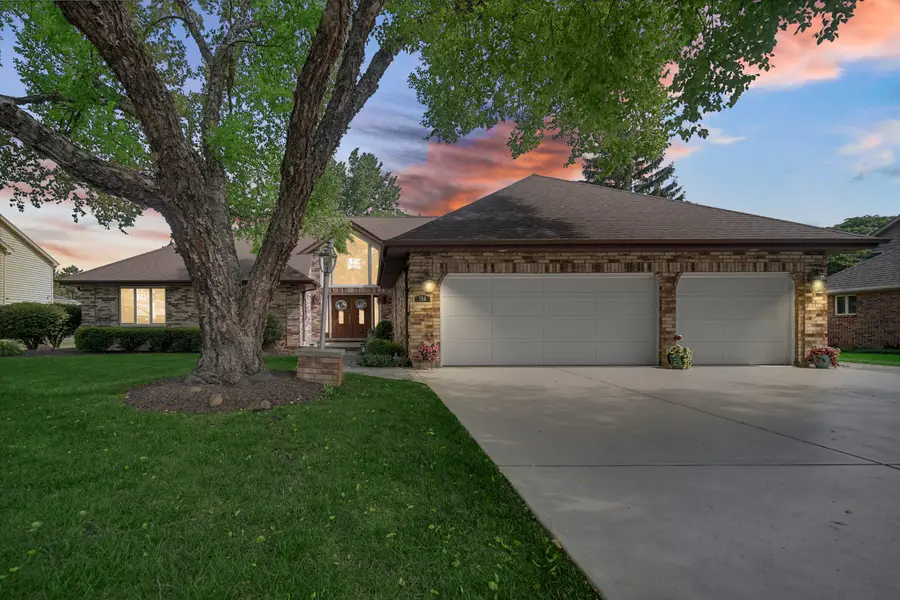 708 Galway Lane, Prospect Heights, IL 60070 - #3