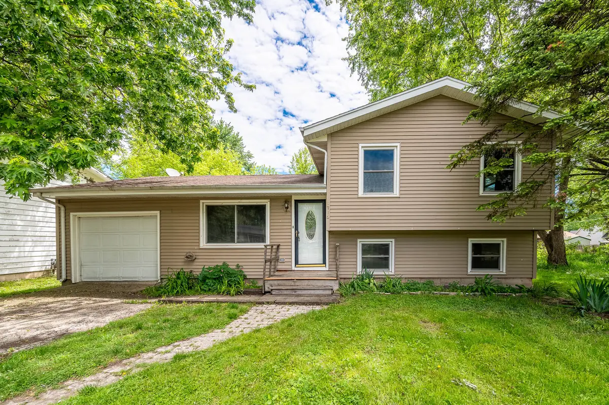 1716 Parklane Avenue, McHenry, IL 60050 - #1