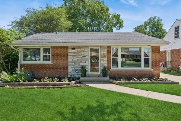 1407 Heidorn Avenue, Westchester, IL 60154