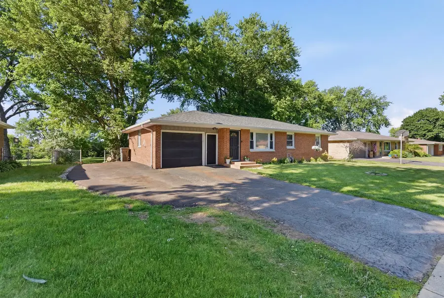 120 Terry Drive, Sugar Grove, IL 60554 - #2
