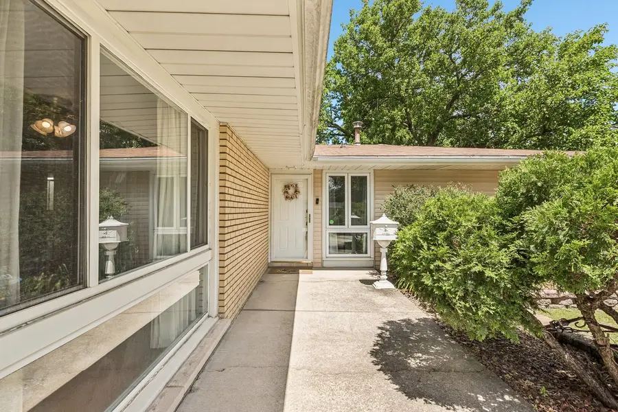 5460 Adeline Place, Oak Forest, IL 60452 - #2