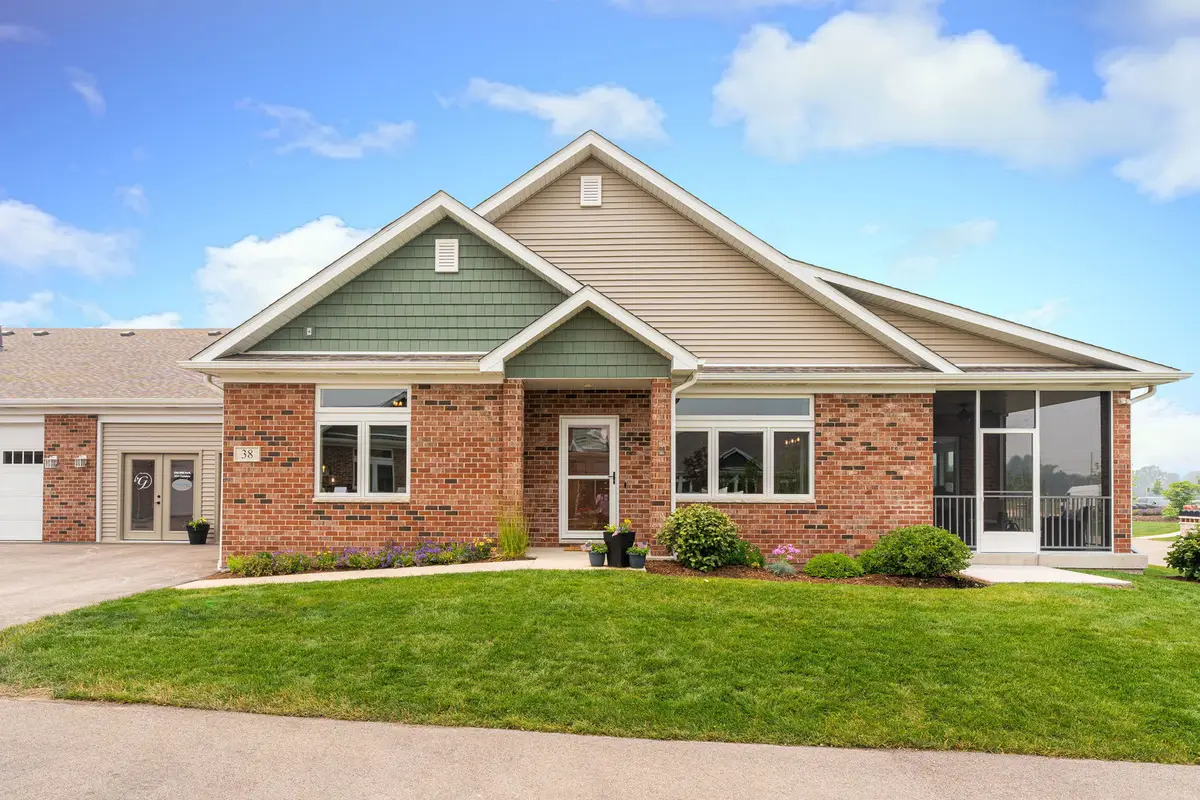 16 Kloe Lane #16, Sycamore, IL 60178 - #1