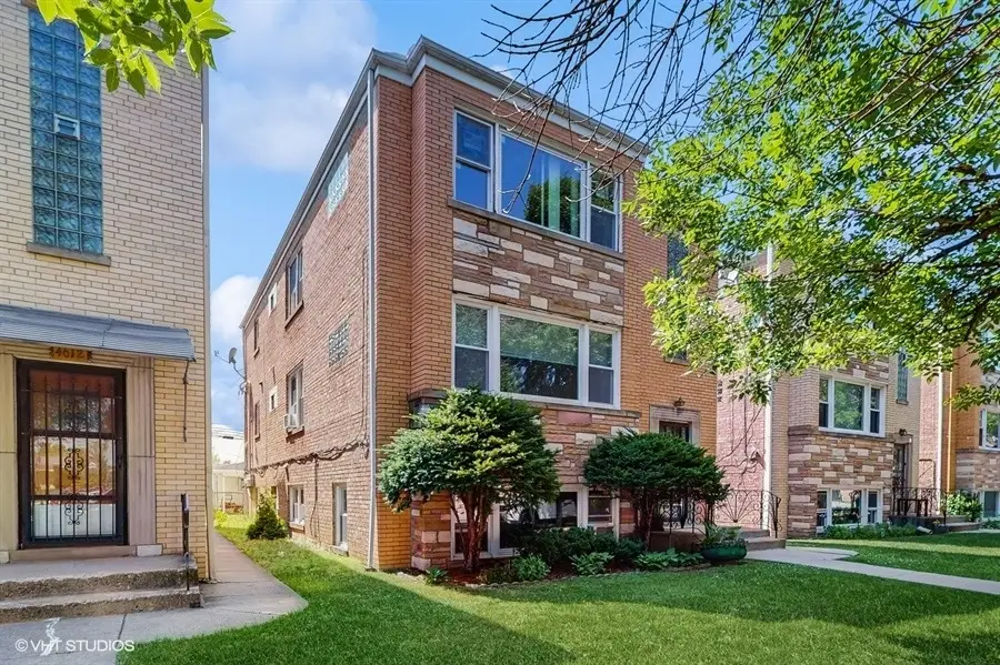 4614 N Central Avenue, Chicago, IL 60630 - #3