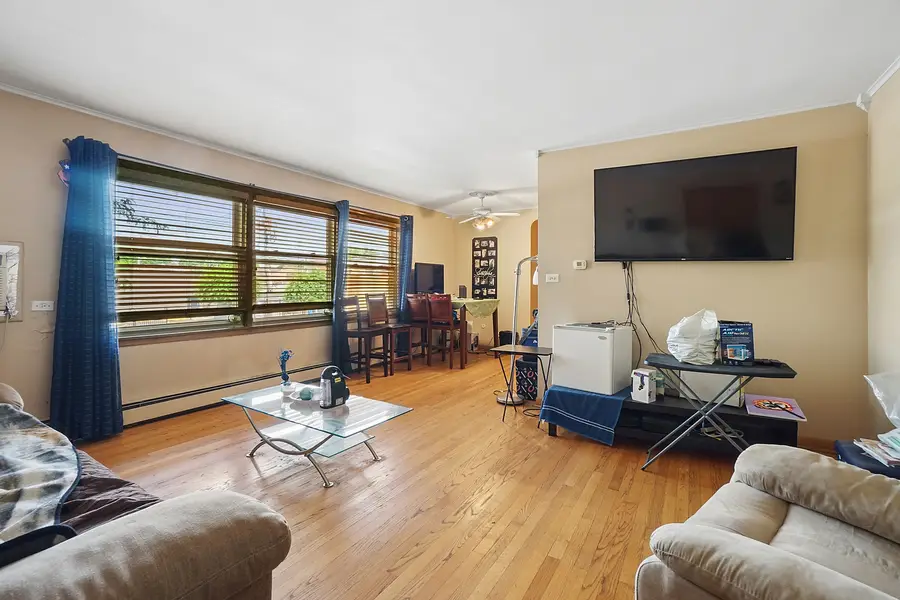 6972 W Belmont Avenue #4, Chicago, IL 60634 - #3