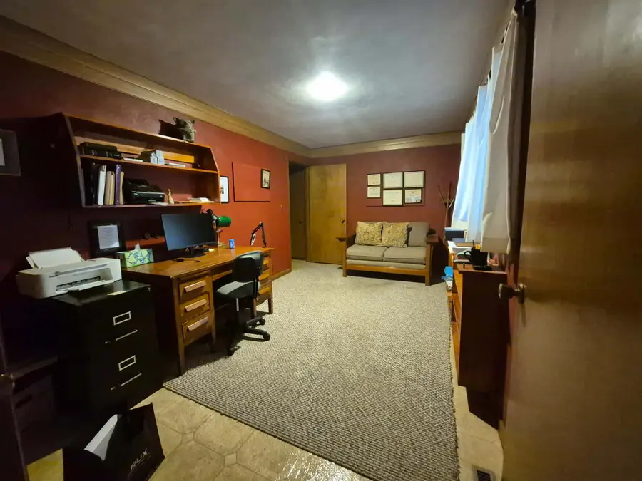 627 Shadycrest Drive, Kewanee, IL 61443 - #2