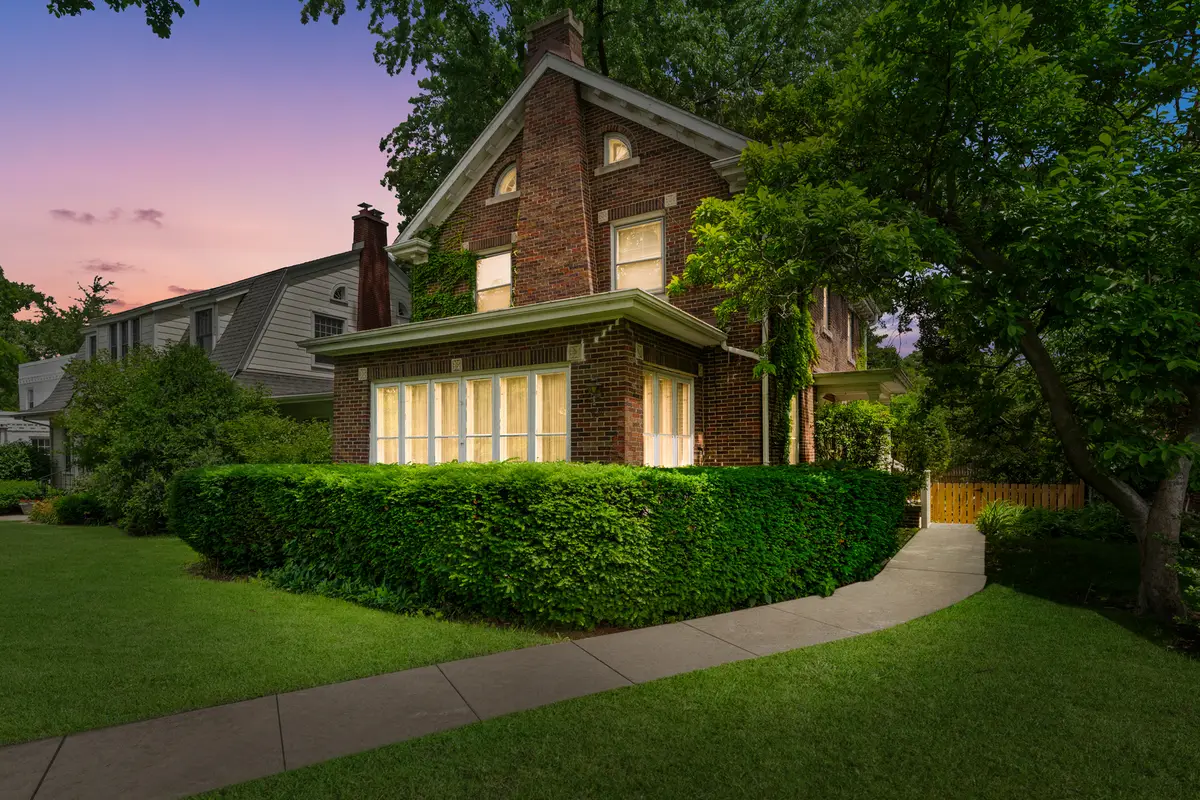 938 Fair Oaks Avenue, Oak Park, IL 60302 - #1