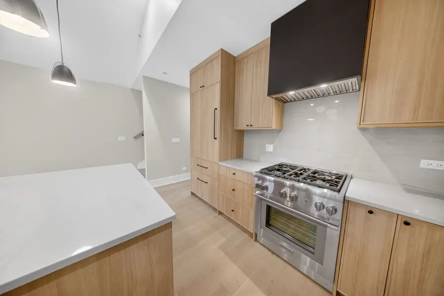 1406 W Cuyler Avenue #3, Chicago, IL 60613 - #3