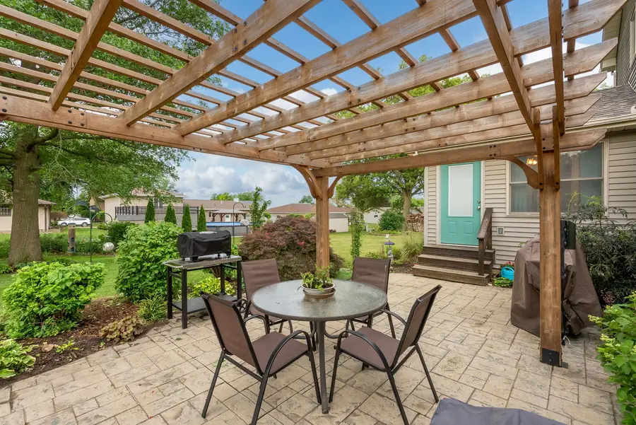 915 Pleasant Hill Drive, Dewitt, IA 52472 - #3