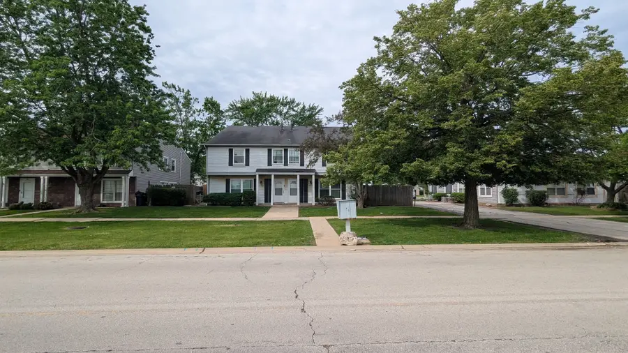 130 Central Avenue, Matteson, IL 60443 - #2