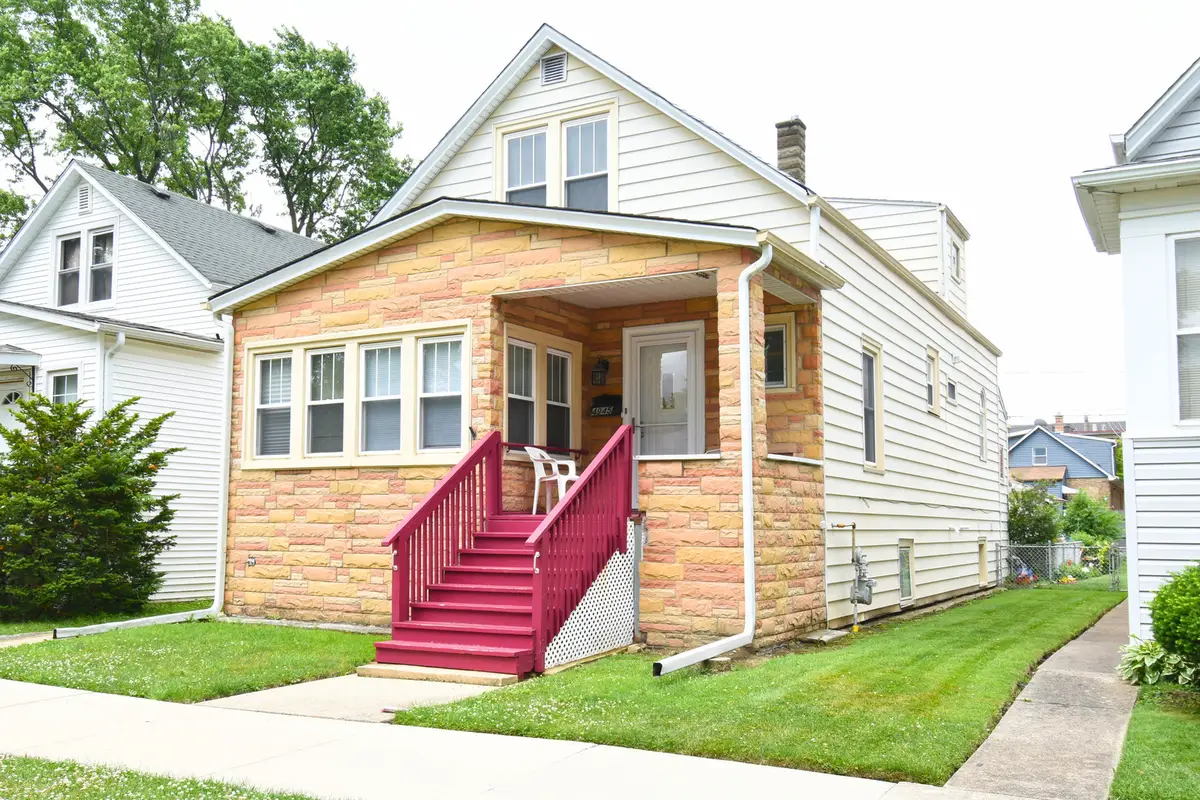 4945 W Waveland Avenue, Chicago, IL 60641 - #1