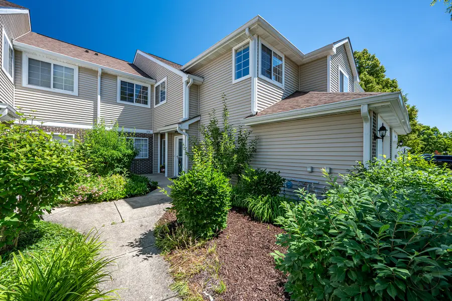 1136 E Cambria South Lane #1136, Lombard, IL 60148 - #3