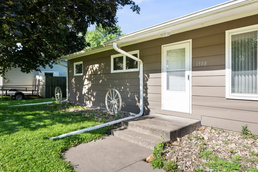 1308 1st Street, Coal Valley, IL 61240 - #3
