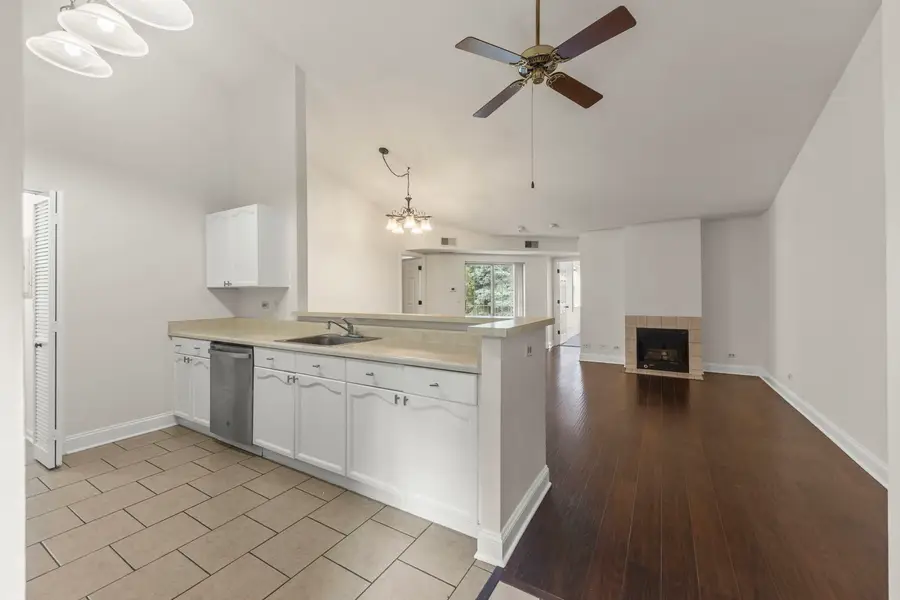 736 N Gary Avenue #207, Carol Stream, IL 60188 - #3