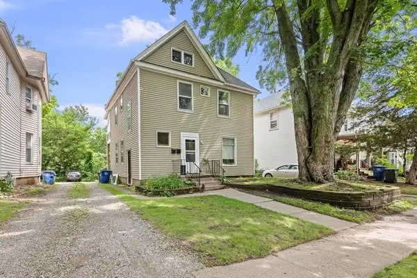 1120 Kirkwood Boulevard, Davenport, IA 52803
