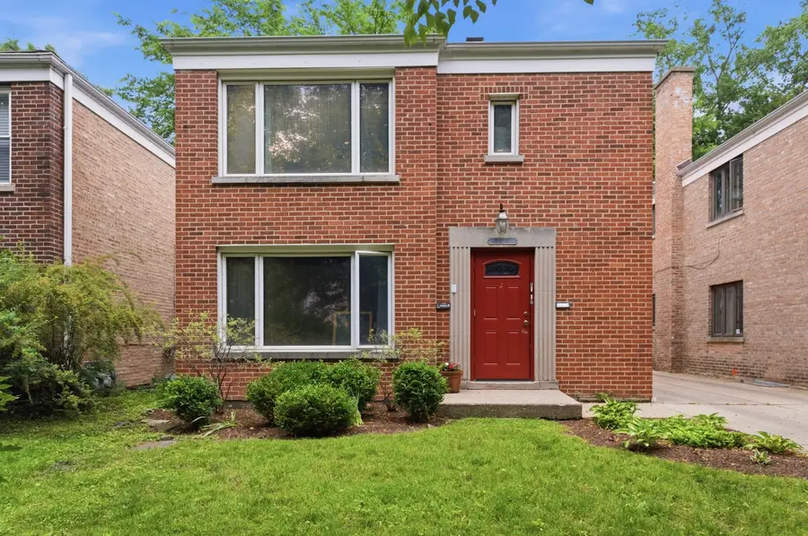 2311 Brown Avenue, Evanston, IL 60201 - #2